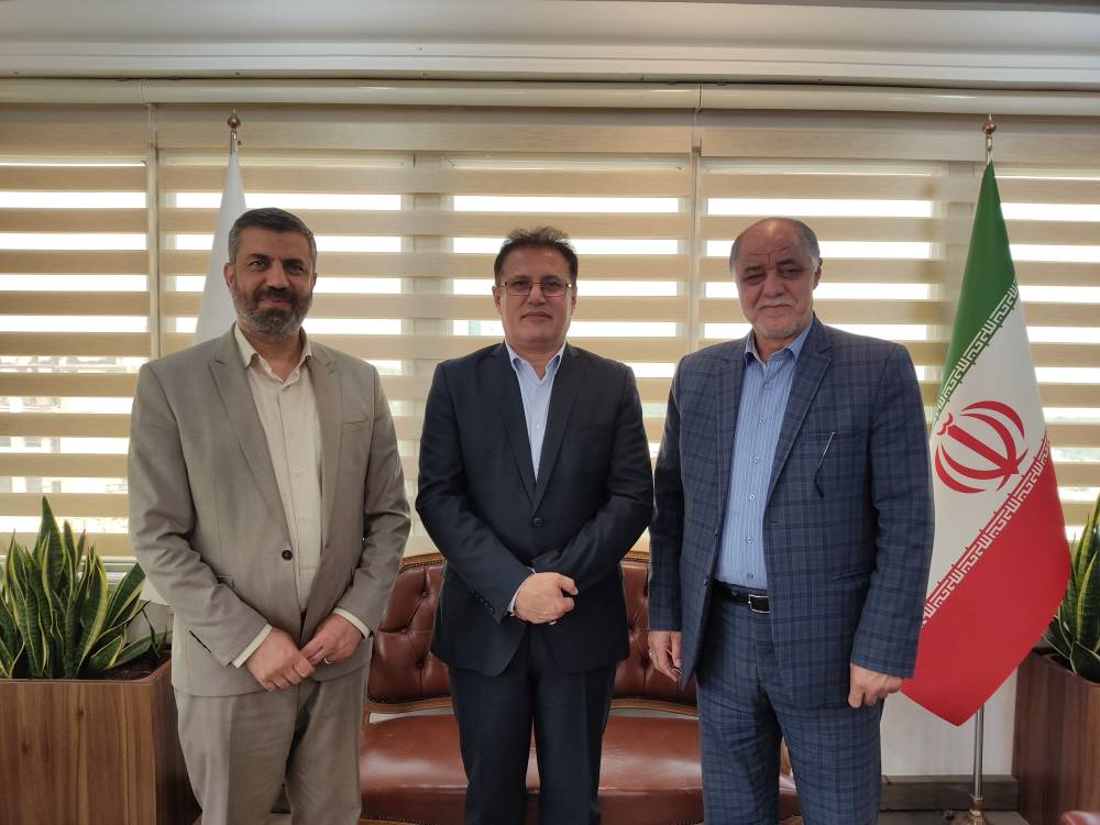 نشست مشترک جناب آقای غنیان نایب رییس محترم و مدیر عامل محترم صندوق حمایت  با مدیر عامل بیمه دانا